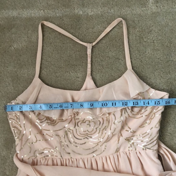 ๐Host Pick!๐Macyโs Johnny Martin cream ruffle and gold sequin trim party dress - Picture 8 of 11